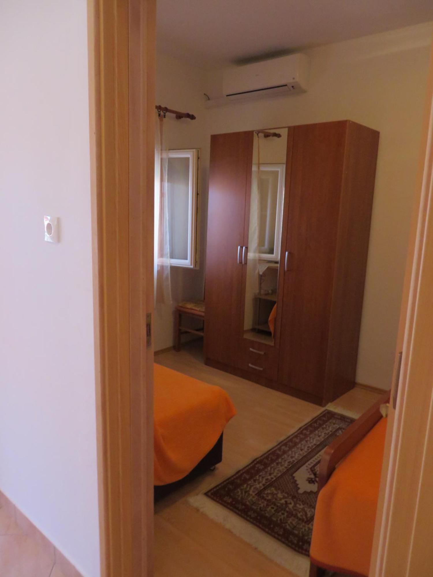 Apartment Cvita Biograd Na Moru Exterior foto