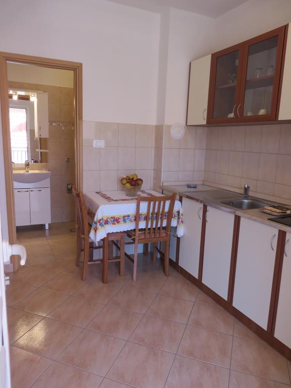 Apartment Cvita Biograd Na Moru Habitación foto