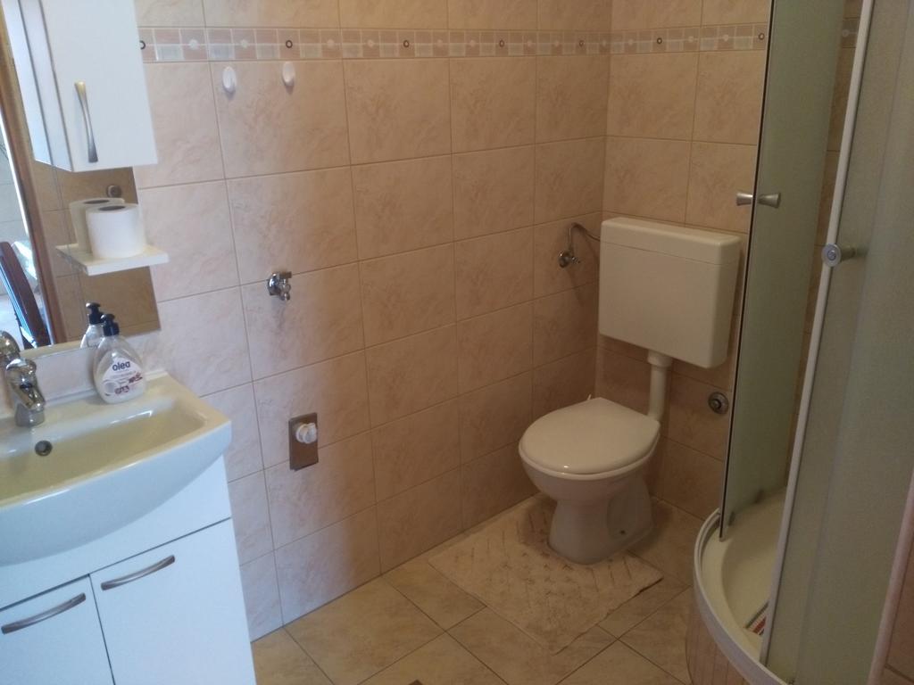 Apartment Cvita Biograd Na Moru Exterior foto